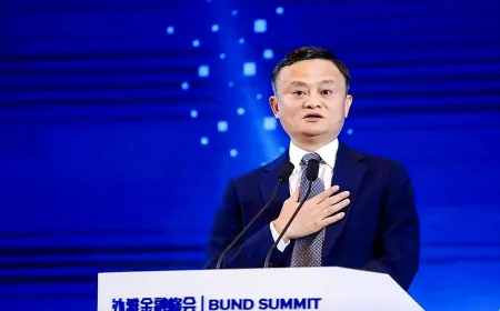 Jack Ma muốn AI phục vụ, không phải ‘chúa tể’ con người