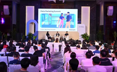 Dùng AI tiếp thị trên môi trường số