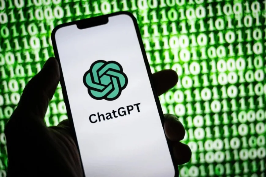 OpenAI xác nhận ChatGPT quá 'nịnh hót'
