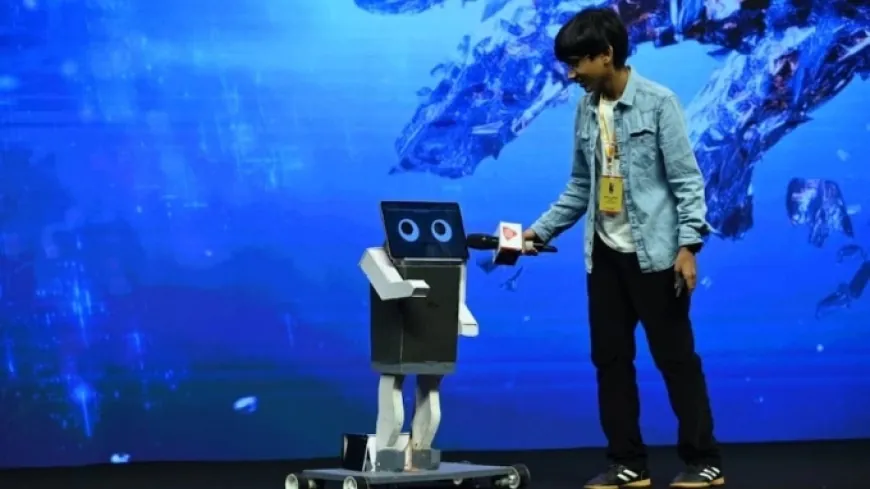 Thần đồng AI 16 tuổi điều hành startup 200 triệu USD