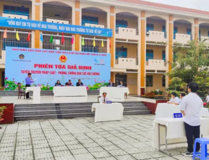 TP. Hồ Chí Minh: Tuyên truyền pháp luật về bạo lực học đường qua phiên tòa giả định