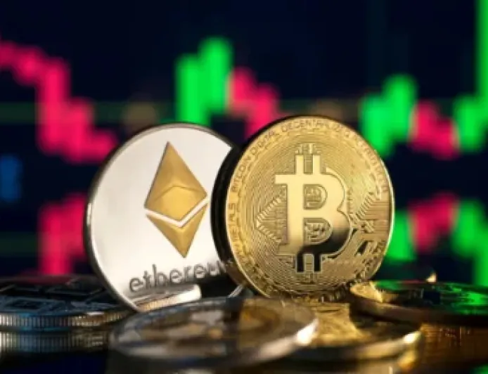 Thị trường tiền điện tử “sôi động”