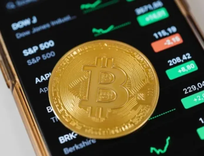 Chính thức áp thuế 0,1% với giao dịch tài sản mã hóa