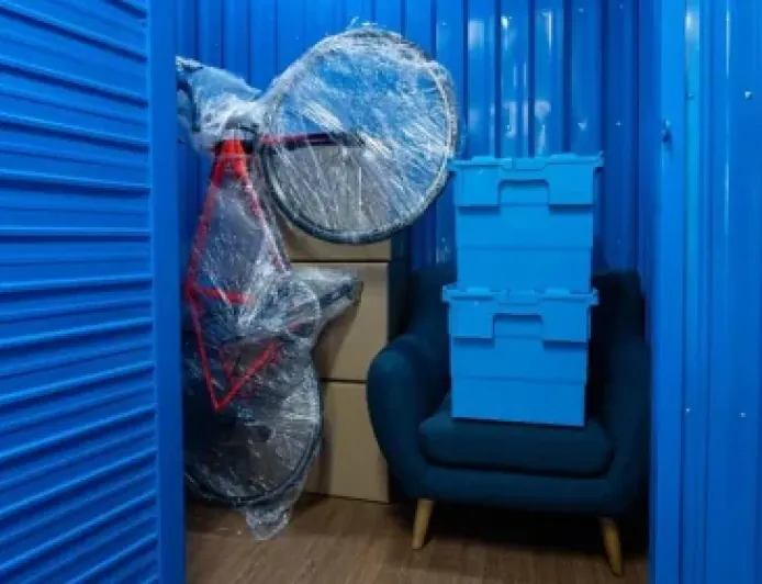 Xuất hiện tủ gửi đồ thông minh tại cửa hàng tiện lợi