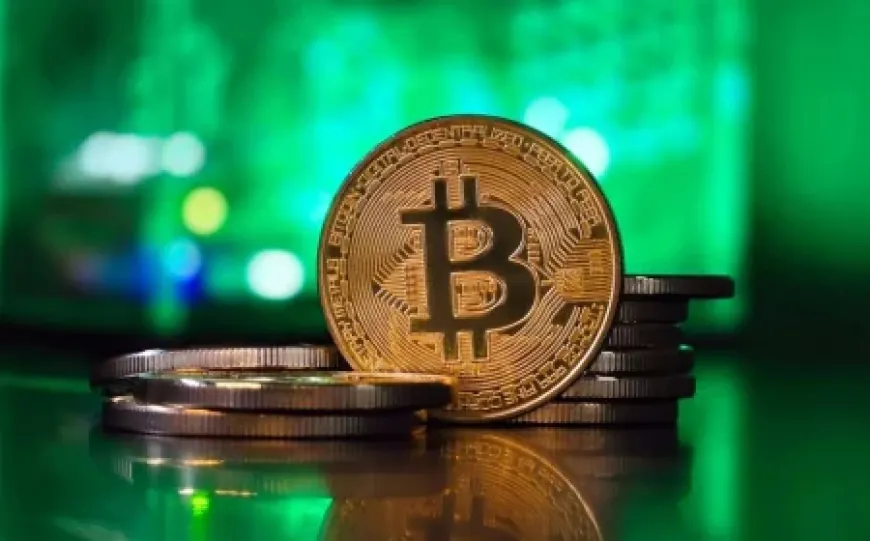 Bitcoin gây bất ngờ lớn